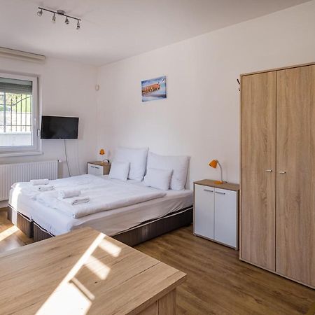 Bordoma Falusi Vendeghaz Balatonszolos Exterior foto